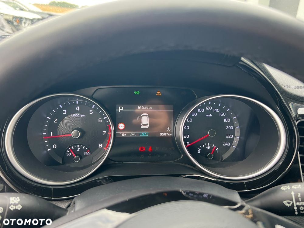 Kia Ceed 1.5 T-GDI (48V Mild-Hybrid) DCT7 Ultimate Edition - 10