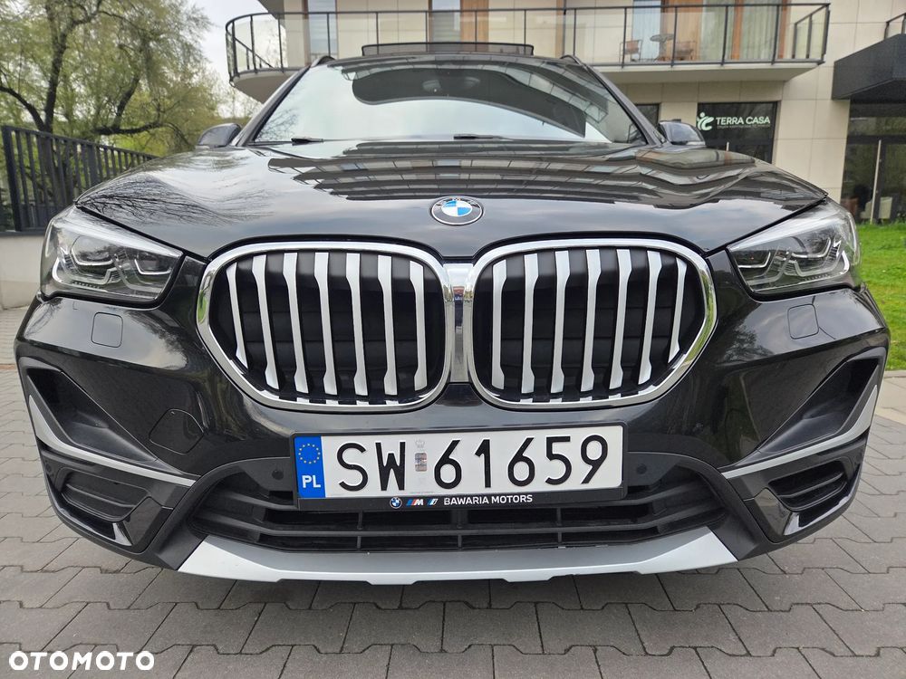 BMW X1 xDrive20i - 13