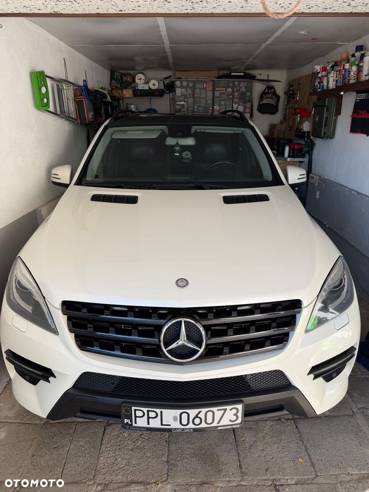 Mercedes-Benz ML 350 BlueTec 4-Matic - 9