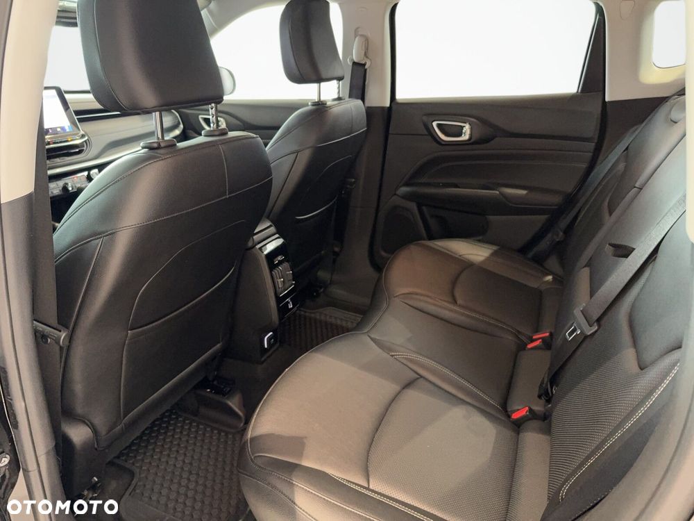 Jeep Compass - 14