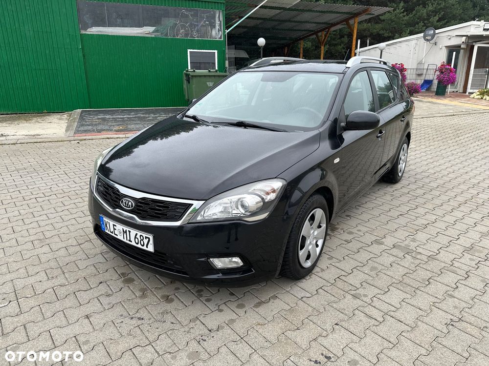 Kia Ceed 1.4 L - 3