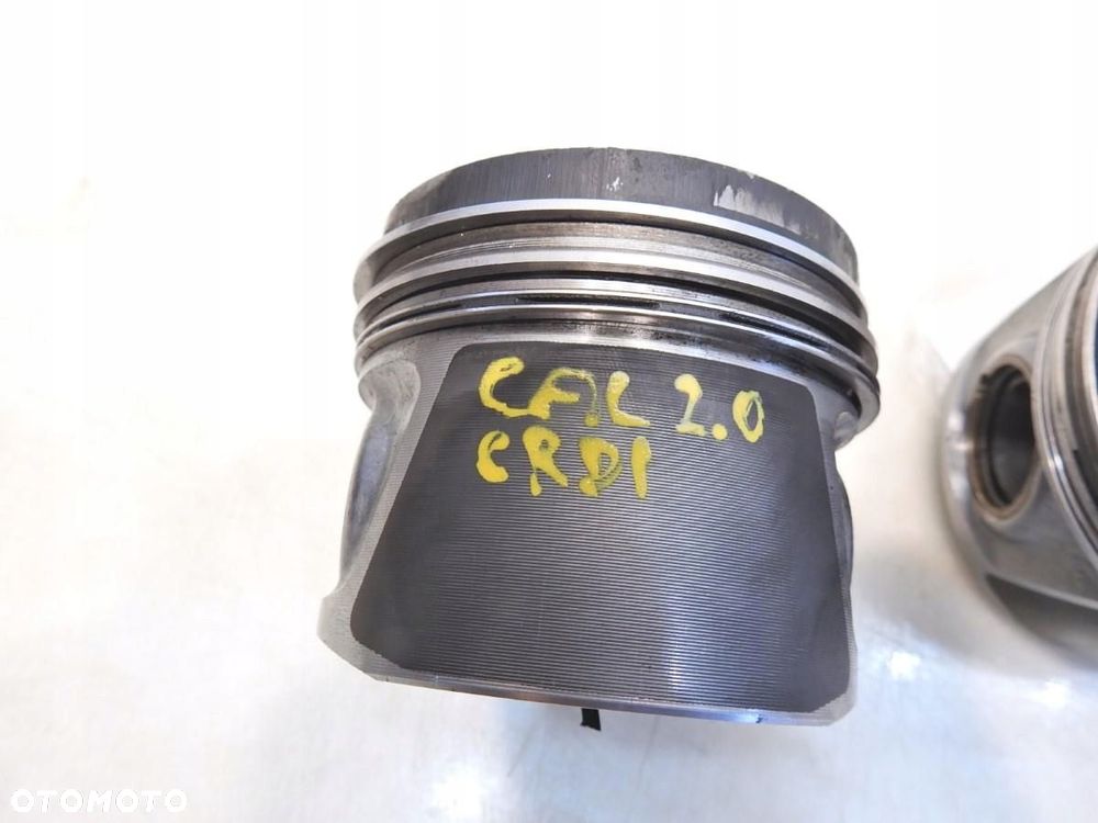 TŁOK DODGE CALIBER 2.0 CRDI - 3