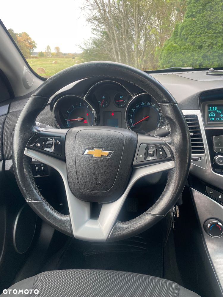 Chevrolet Cruze - 9