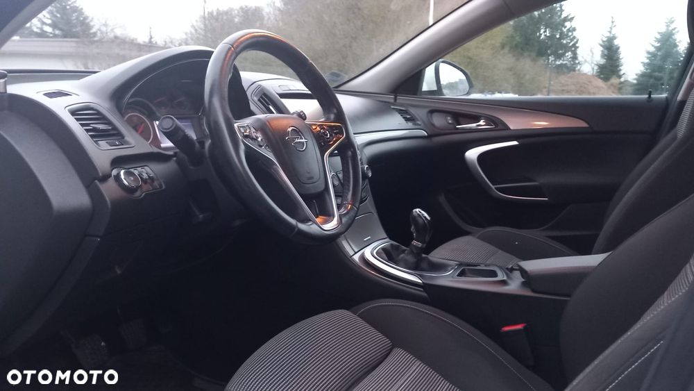Opel Insignia 2.0 CDTI Enjoy S&S - 9