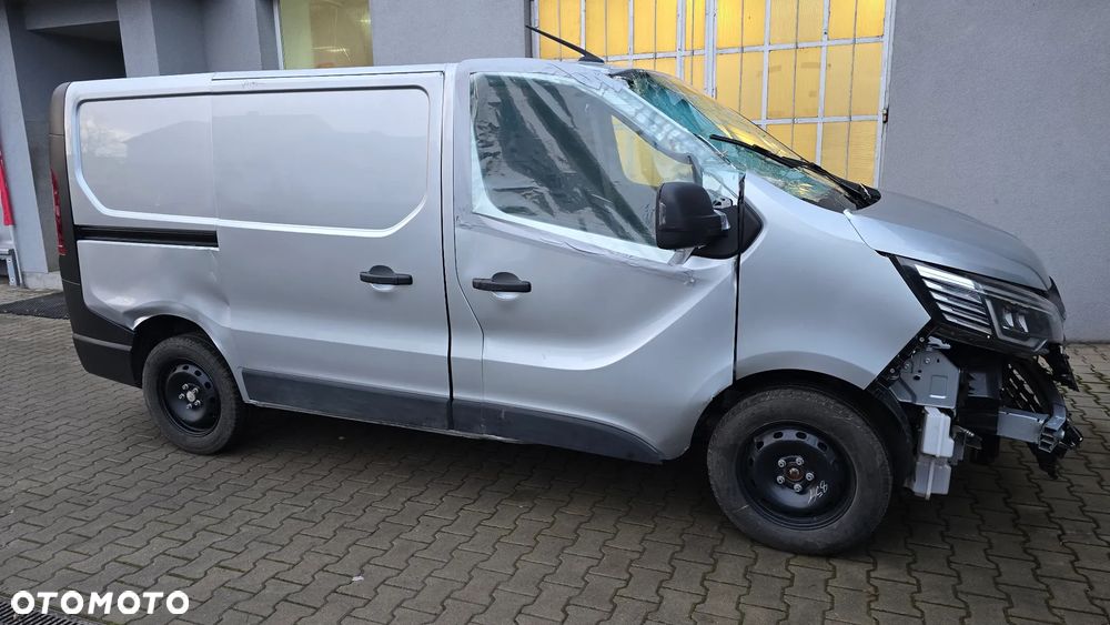 Renault Trafic - 11