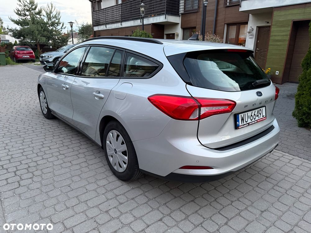 Ford Focus 1.5 EcoBlue SCR Trend - 6