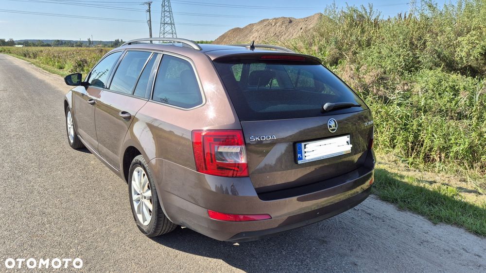 Skoda Octavia - 3