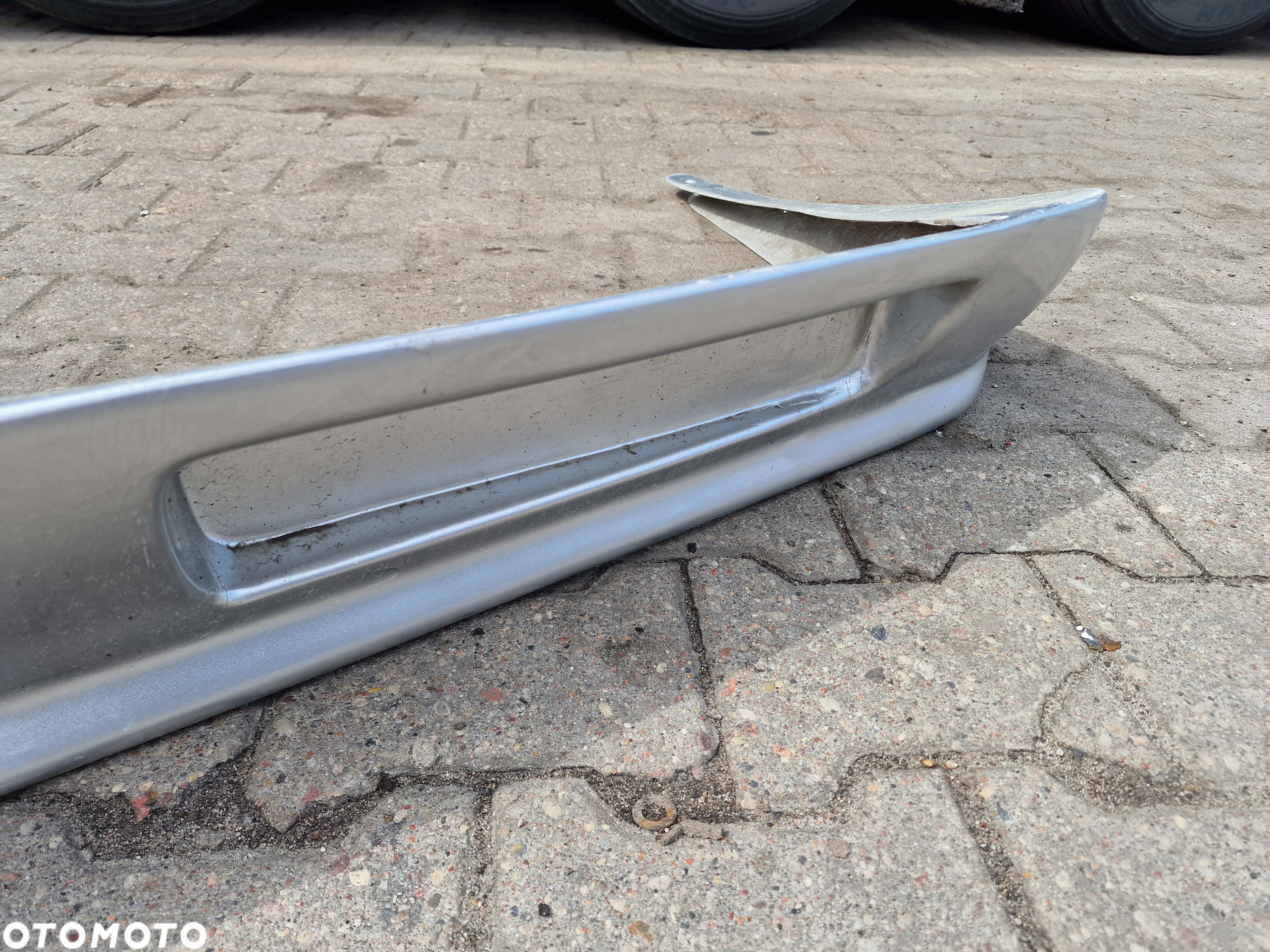 DOKŁADKA POD ZDERZAK DAF, VOLVO - 9