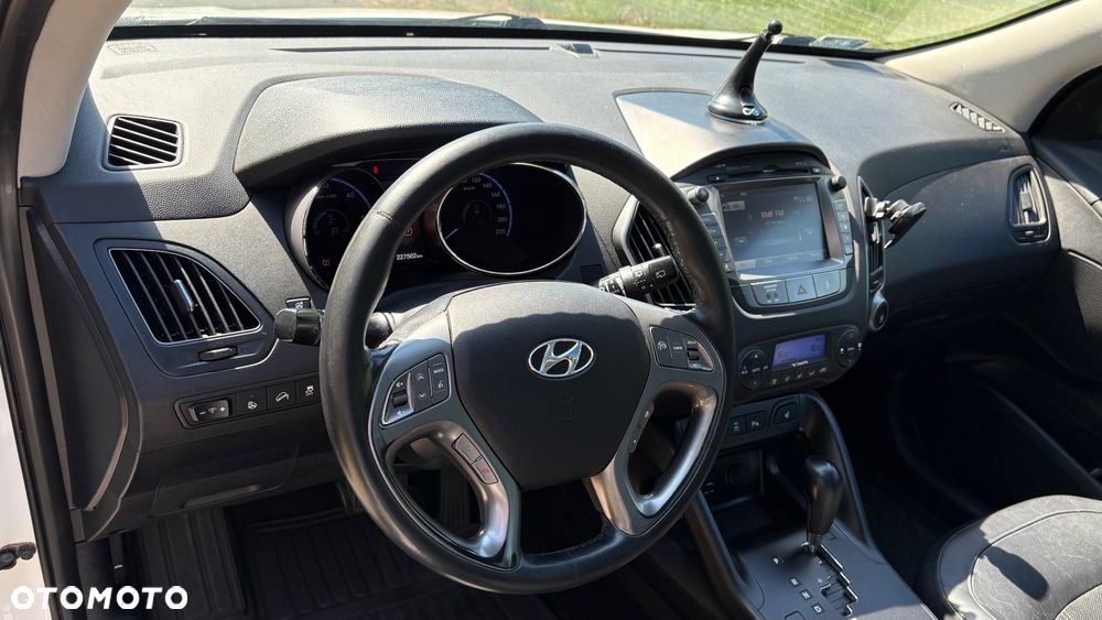 Hyundai ix35 2.0 CRDi Premium 4WD - 21