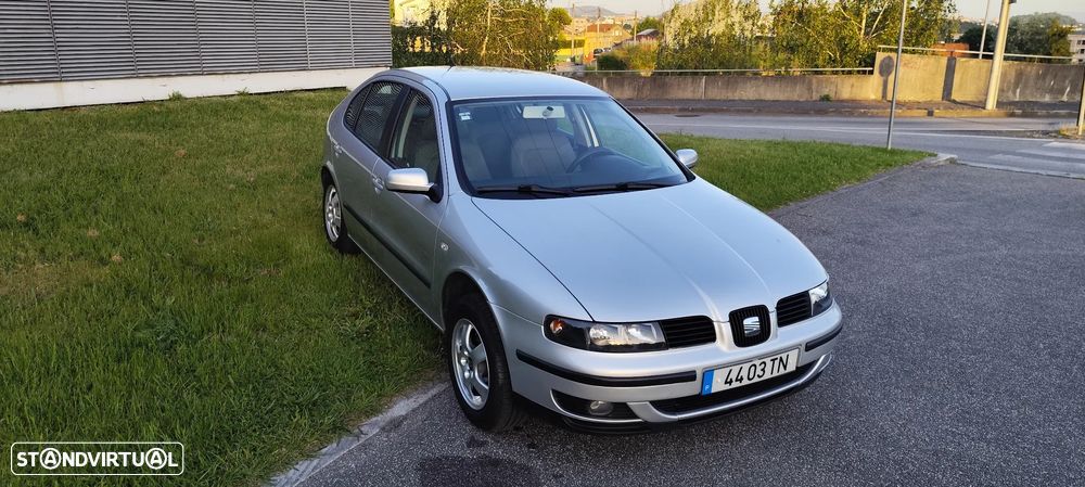 SEAT Leon 1.6 16V Signo - 3