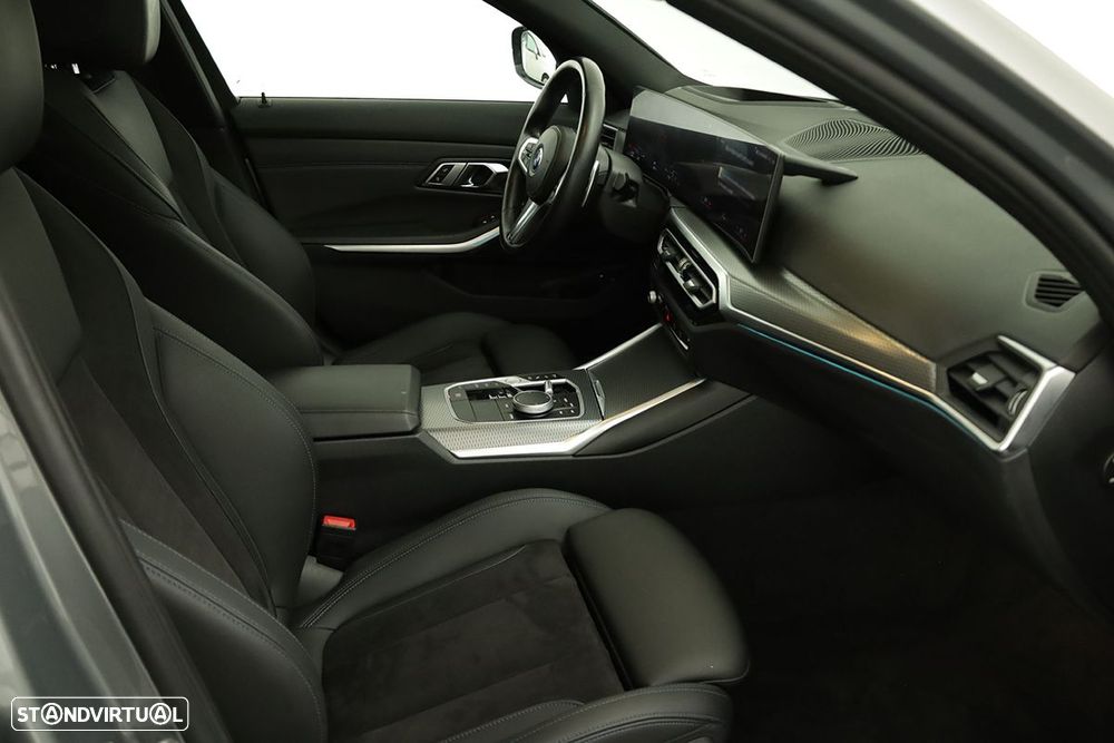 BMW 330 e Touring Pack M Auto - 24