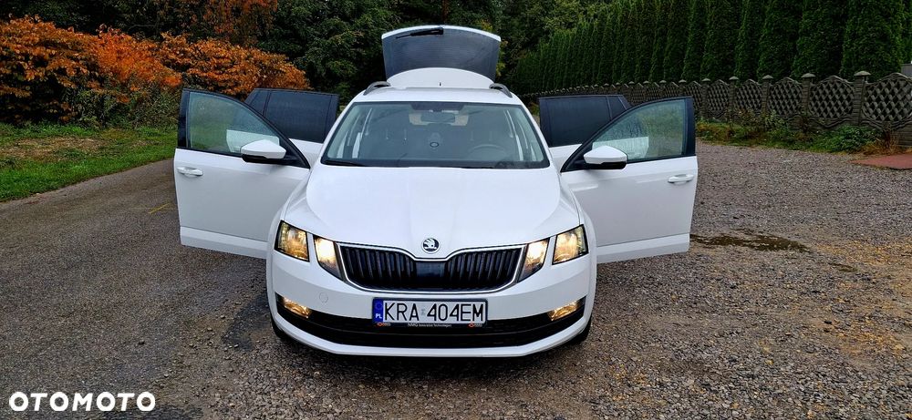 Skoda Octavia 1.6 TDI SCR Active - 12