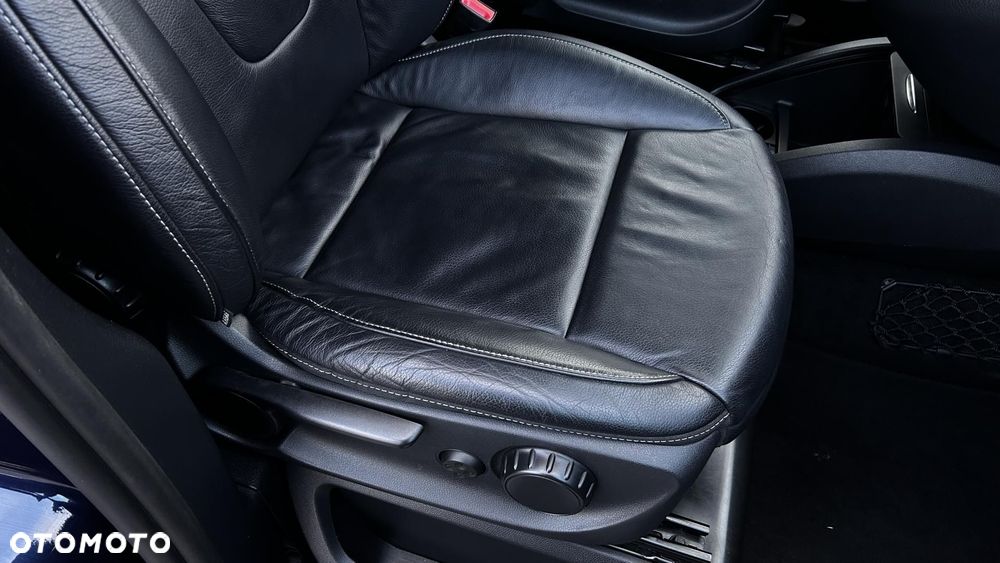 Mercedes-Benz Klasa V - 25