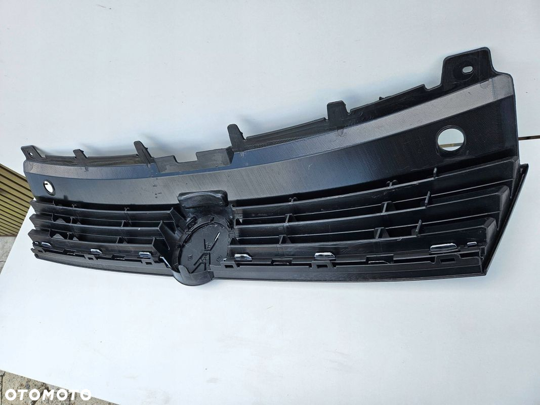 Volkswagen Polo 6C0 Grill Atrapa zderzaka przedniego przód - 8