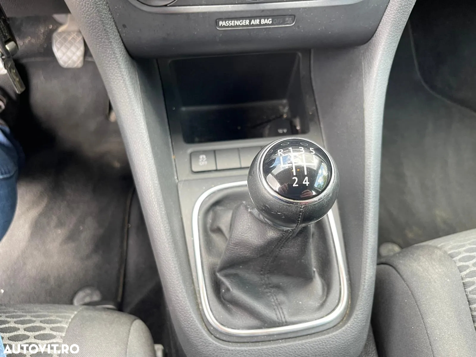 Volkswagen Golf 1.6 TDI BlueMotion Technology DPF Comfortline - 13
