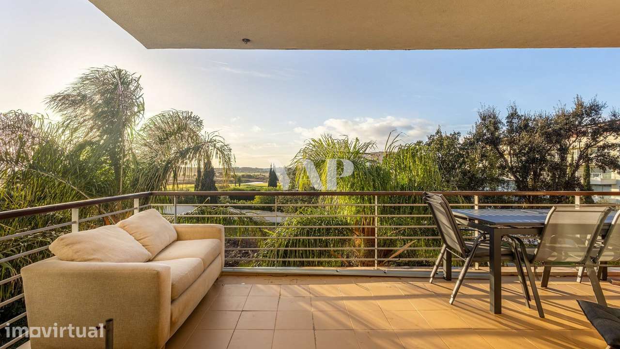 Apartamento T2 com Piscina, Garagem e Vista Golfe em Vilamoura - Grande imagem: 2/33