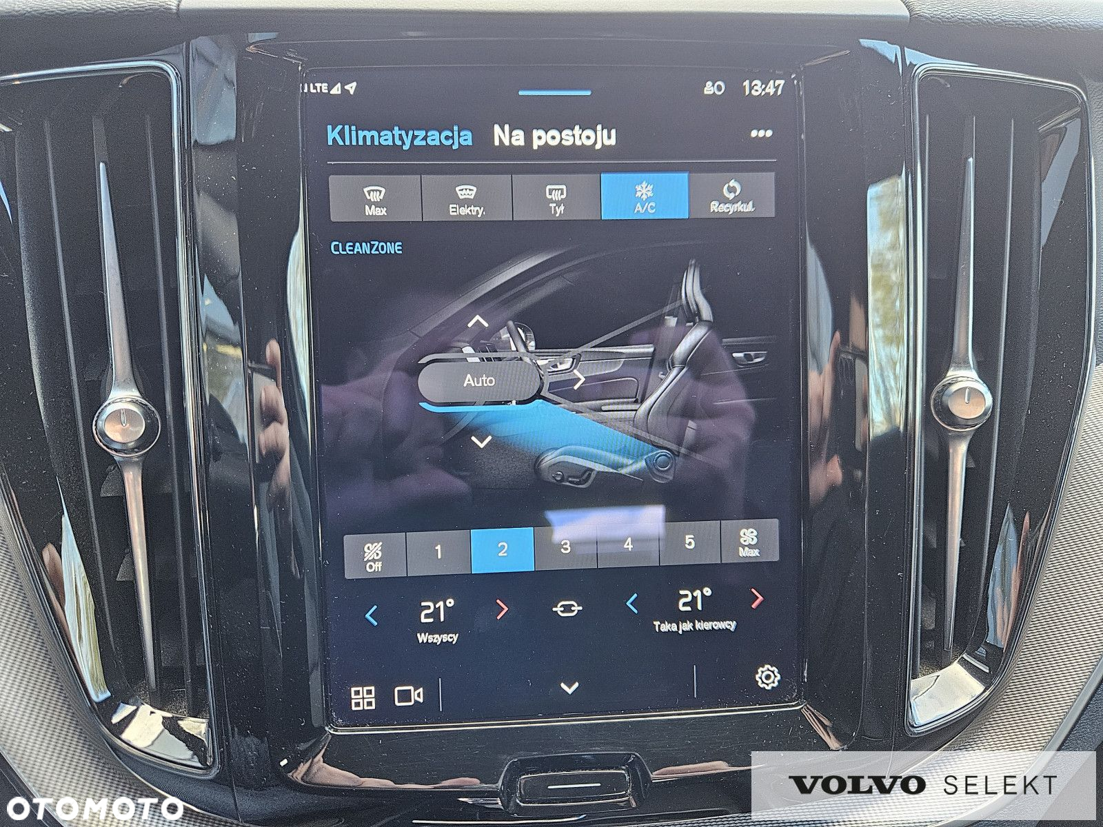 Volvo XC 60 - 18