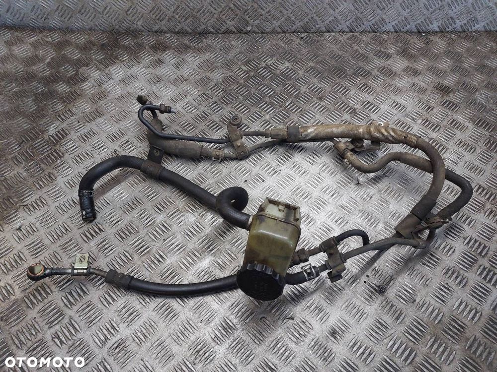 PRZEWÓD WSPOMAGANIA KPL TOYOTA COROLLA E11 LIFT 2.0 D4D - 1