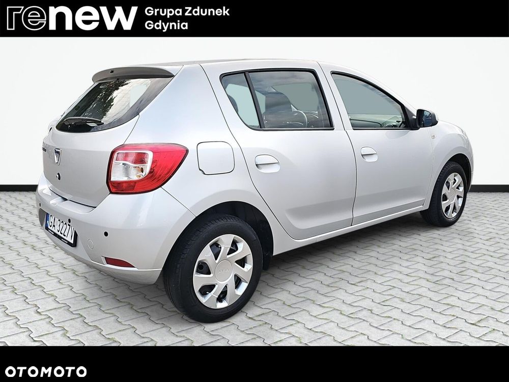 Dacia Sandero - 5