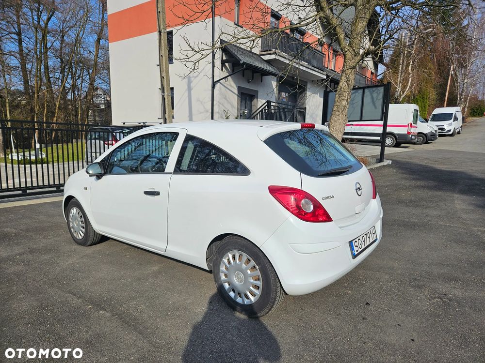 Opel Corsa VAN - 3