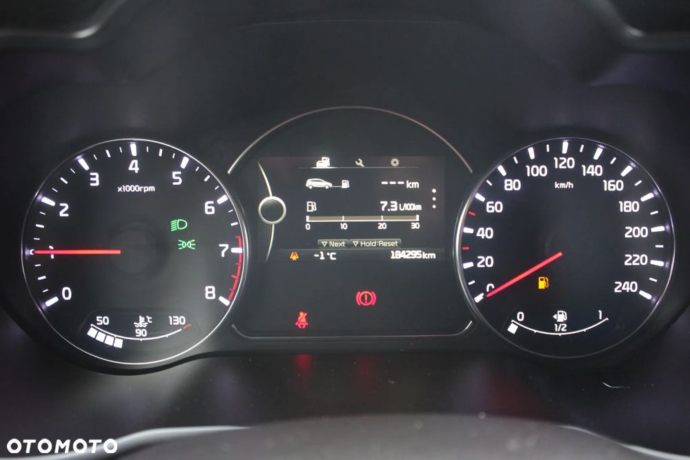 Kia Carens 1.6 GDI Edition 7 - 16