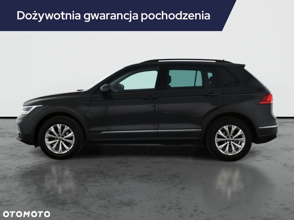 Volkswagen Tiguan - 4