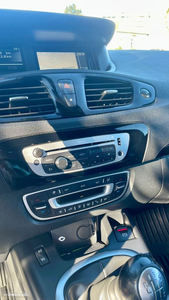 Renault Grand Scénic 1.5 dCi Bose Edition SS - 14