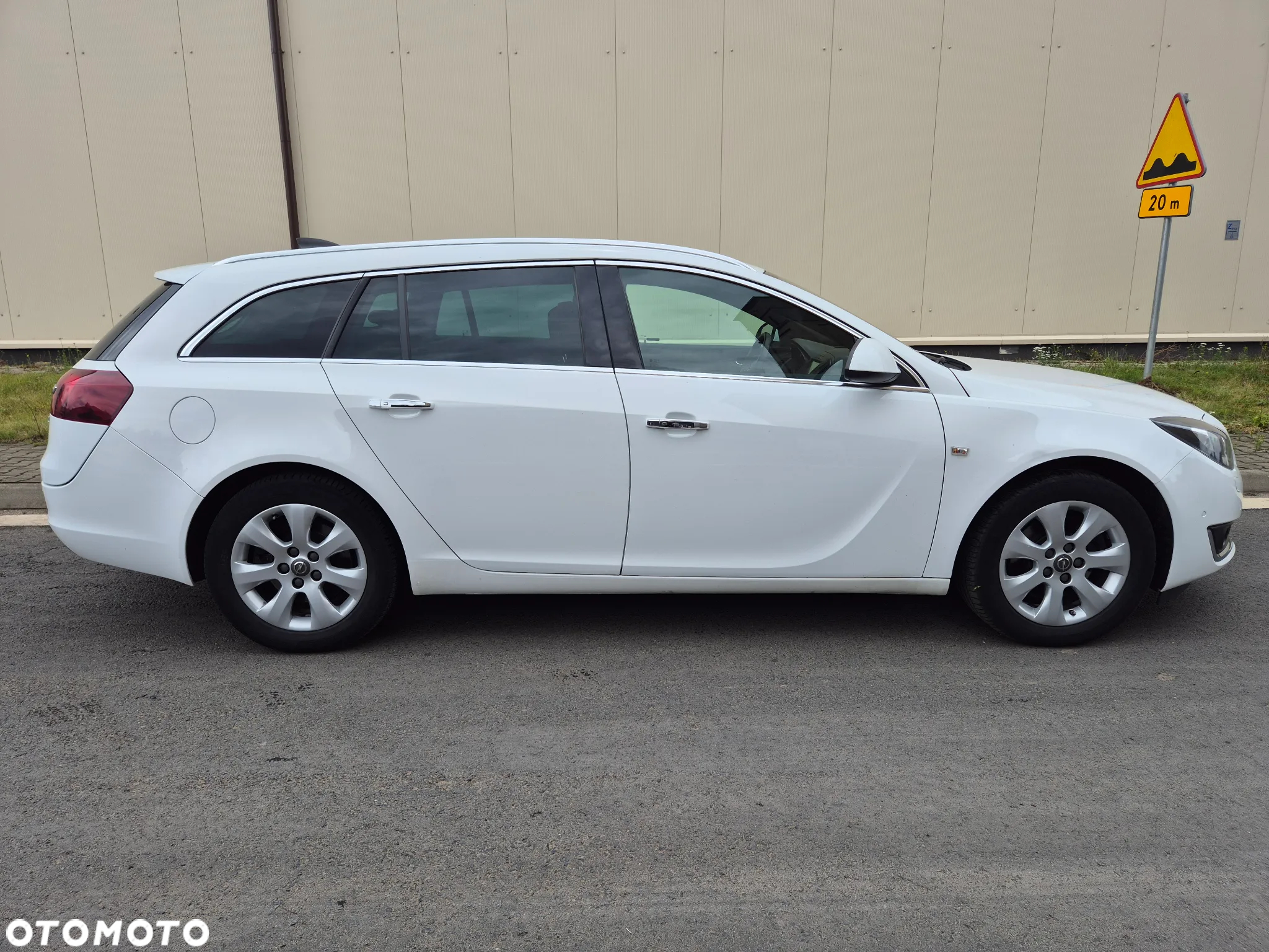 Opel Insignia Sports Tourer 2.0 Diesel 4x4 Exclusive - 9