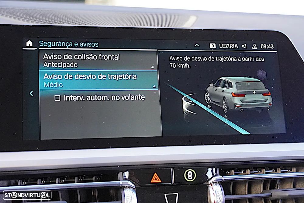 BMW 330 e Touring Auto - 40