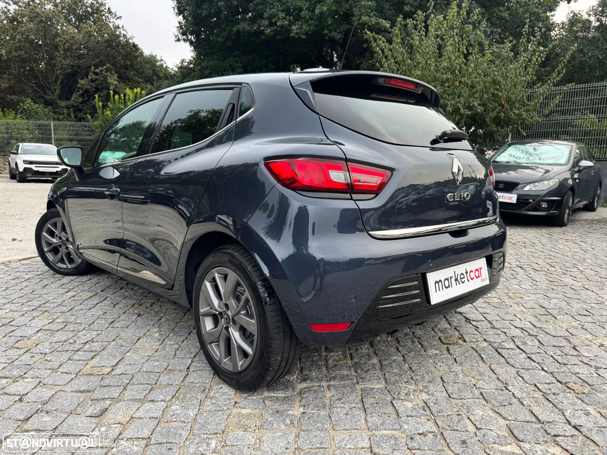 Renault Clio 0.9 TCe Limited - 11