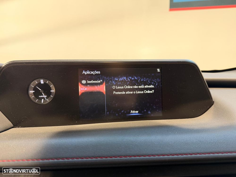 Lexus UX 250h F Sport - 28