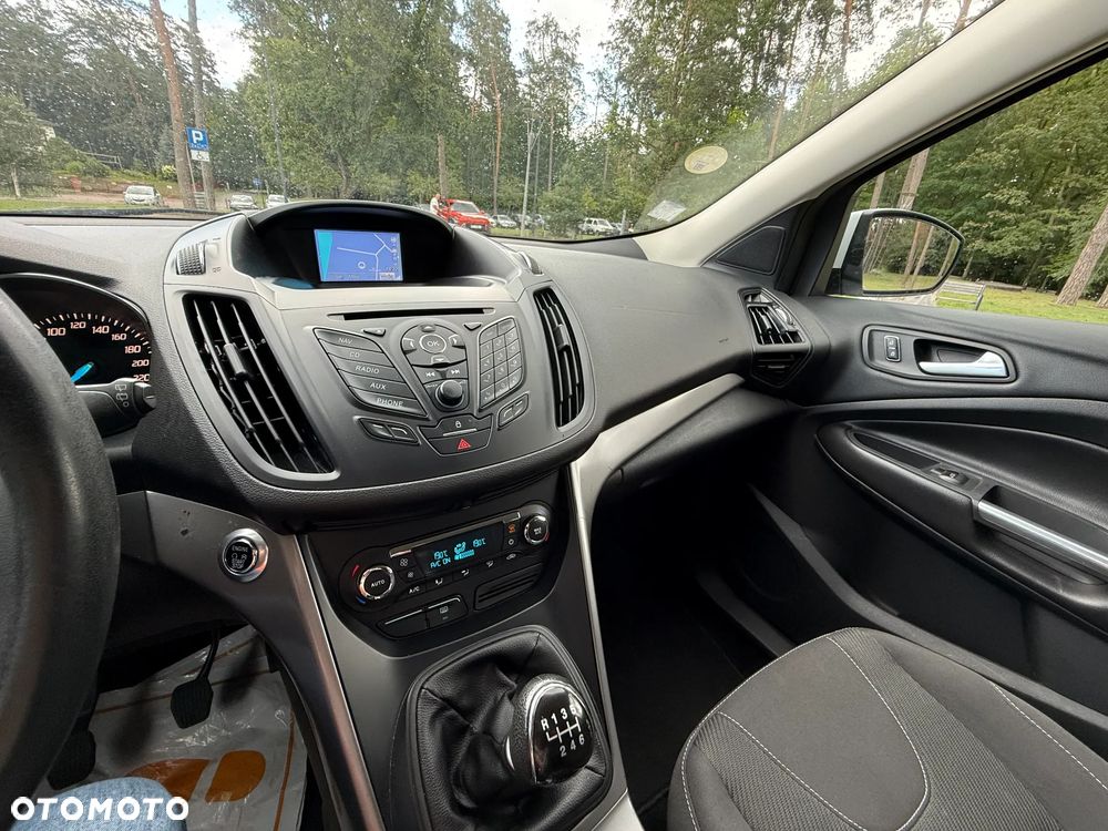 Ford Kuga - 31