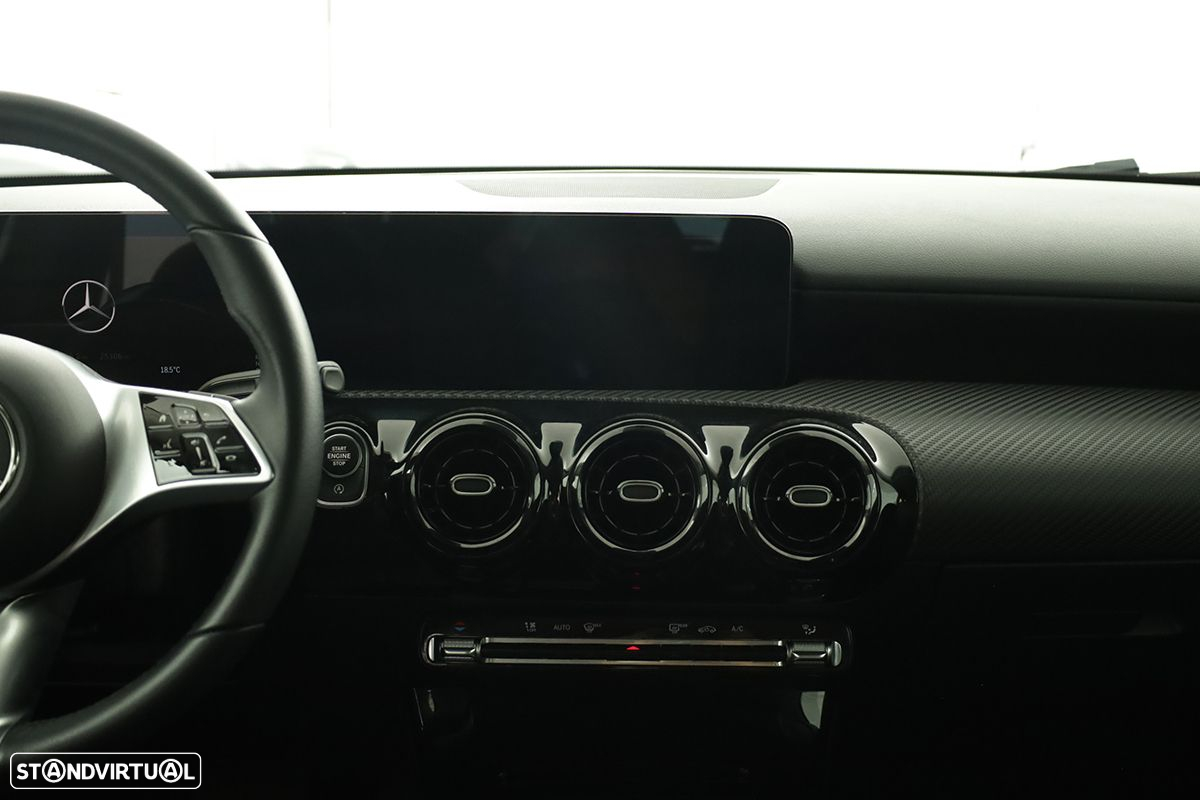 Mercedes-Benz A 200 Standard - 9