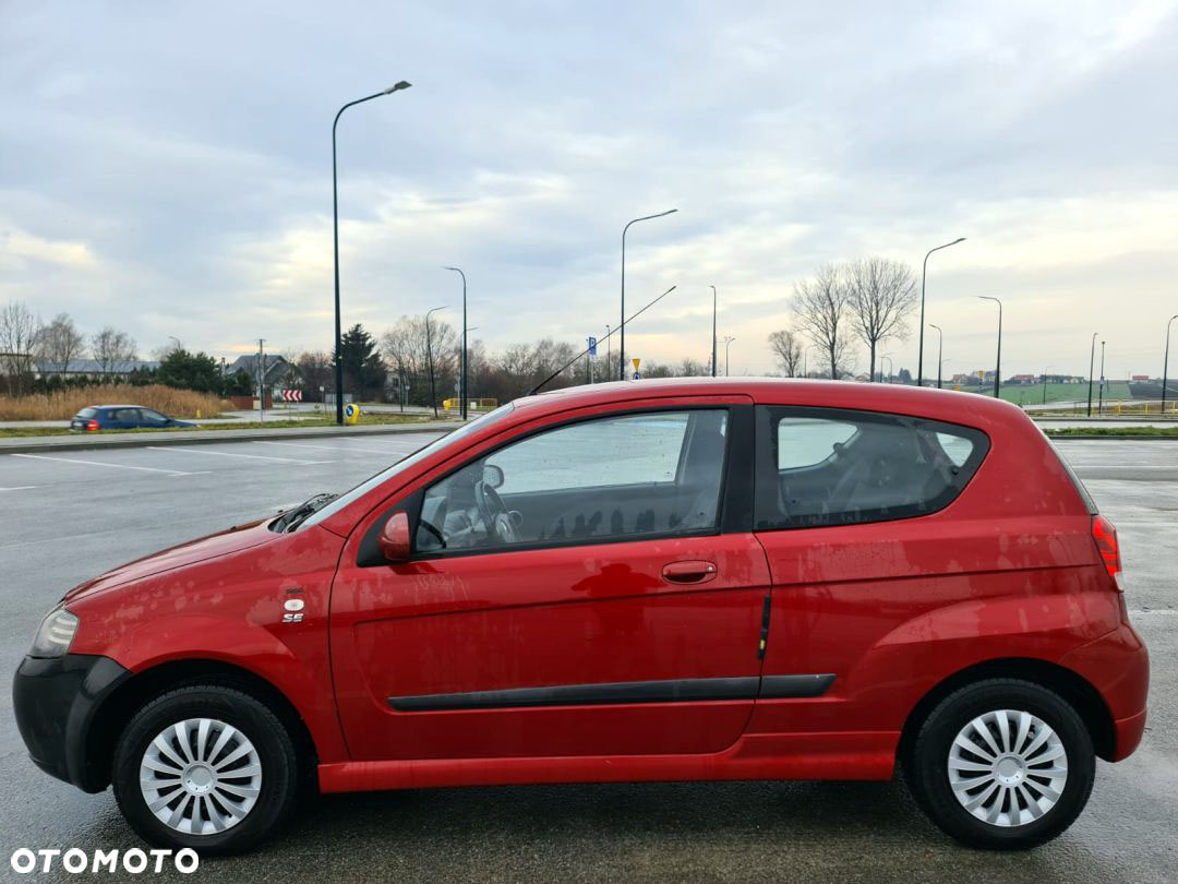 Chevrolet Kalos - 26