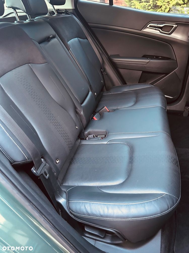 Kia Sportage 1.6 T-GDI PHEV Business Line 4WD - 25