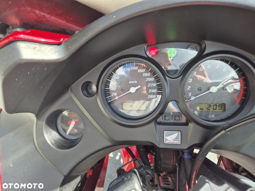 Honda CBF - 5