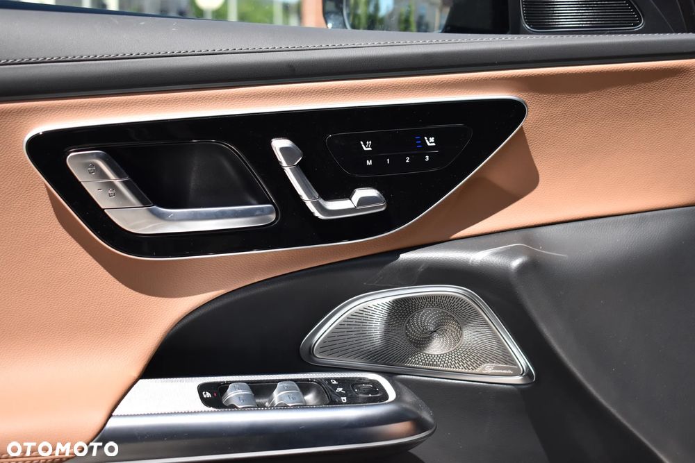 Mercedes-Benz Klasa E - 11