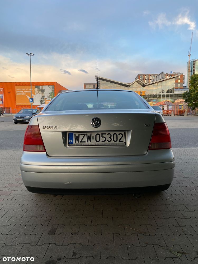 Volkswagen Bora 1.6 Basis - 22