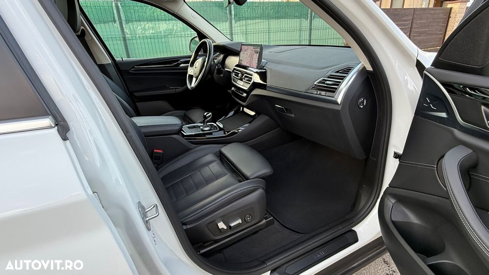 BMW X3 xDrive20d Aut. Advantage - 25