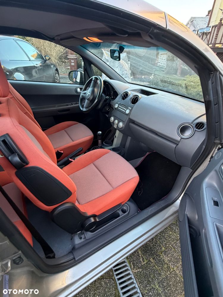 Mitsubishi Colt - 10