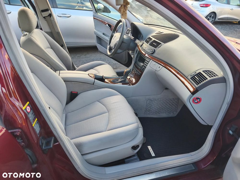 Mercedes-Benz Klasa E - 6