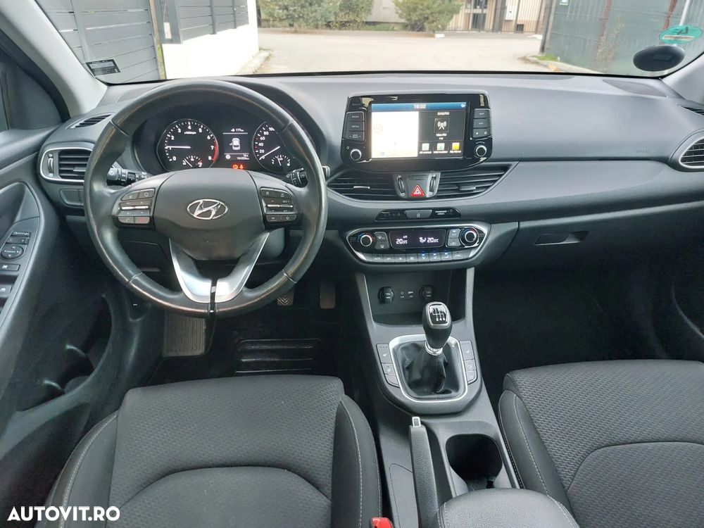 Hyundai i30 Kombi 1.0 T-GDI Premium - 6
