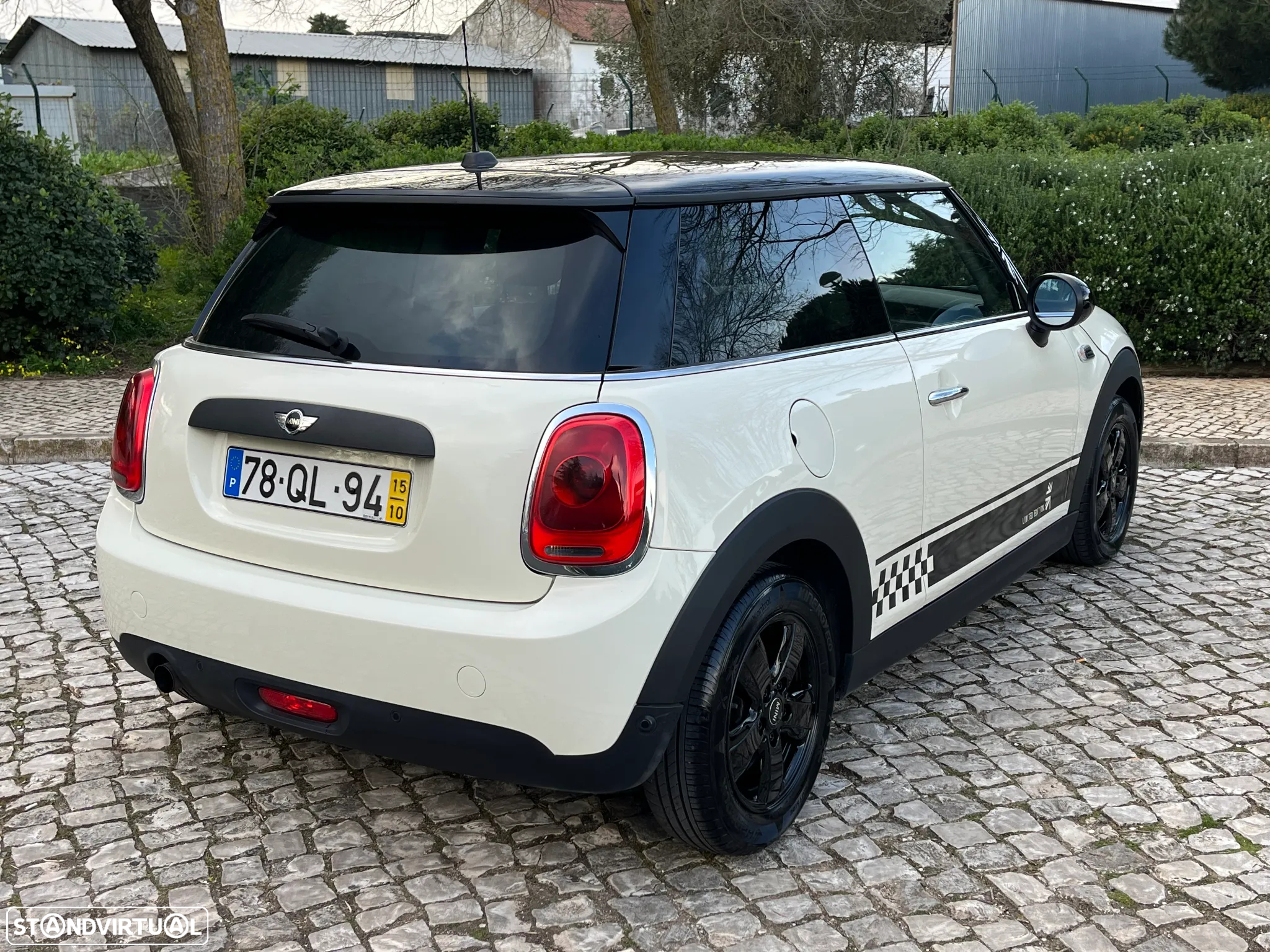 MINI 3 Portas One - 4