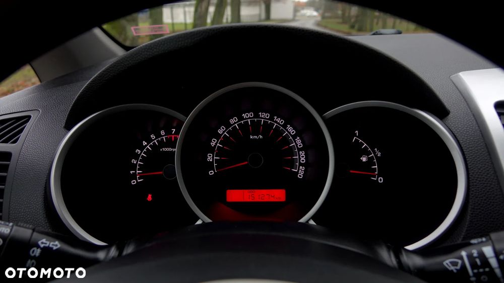 Kia Venga 1.6 M - 16