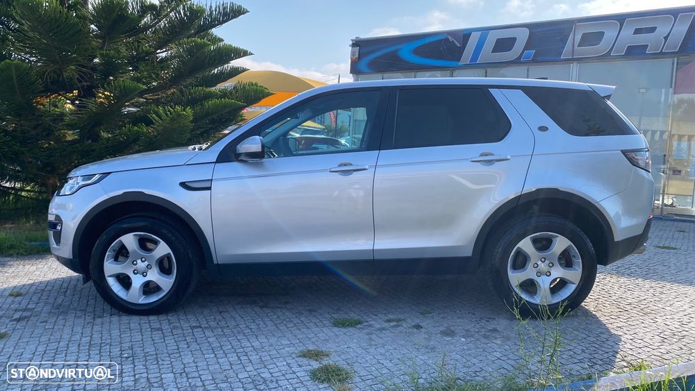 Land Rover Discovery Sport 2.0 TD4 SE - 17