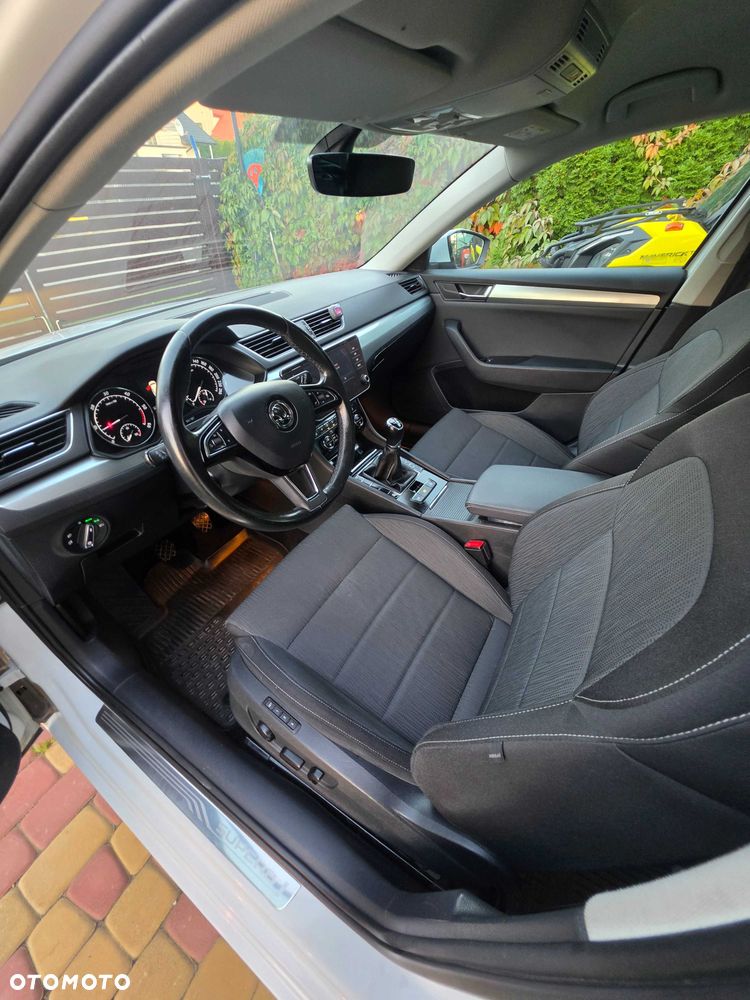 Skoda Superb - 8
