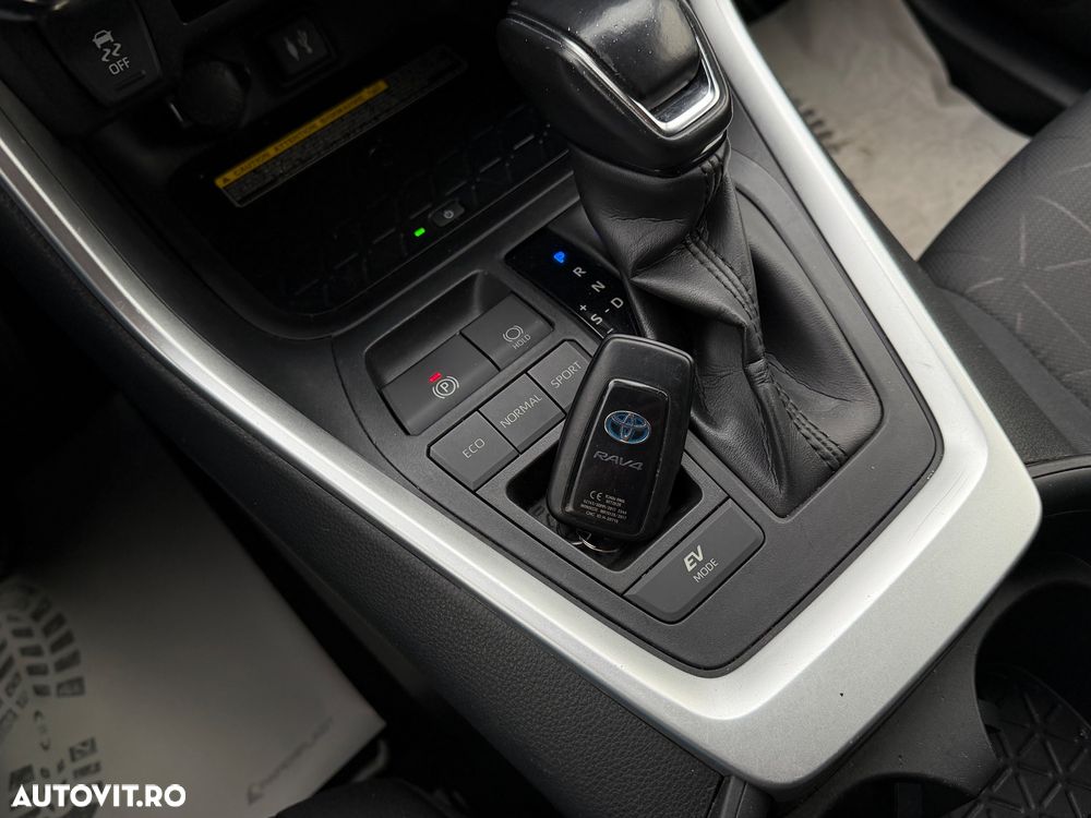 Toyota RAV4 2.5 VVT-iE 4x2 Active - 16