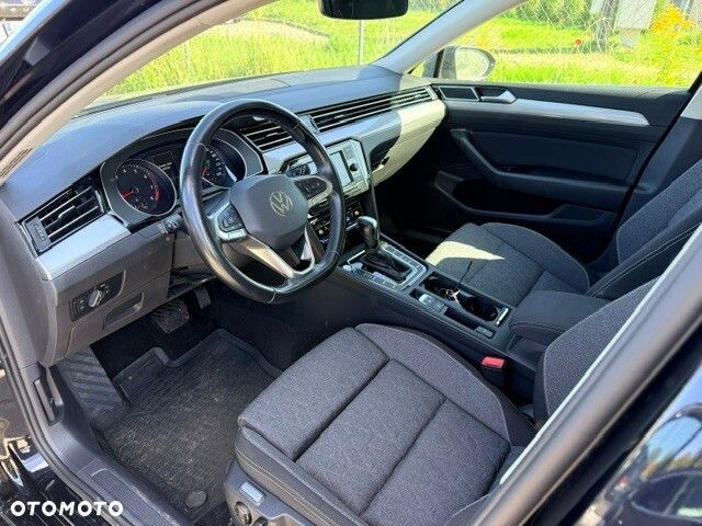 Volkswagen Passat Variant 2023 photo 4