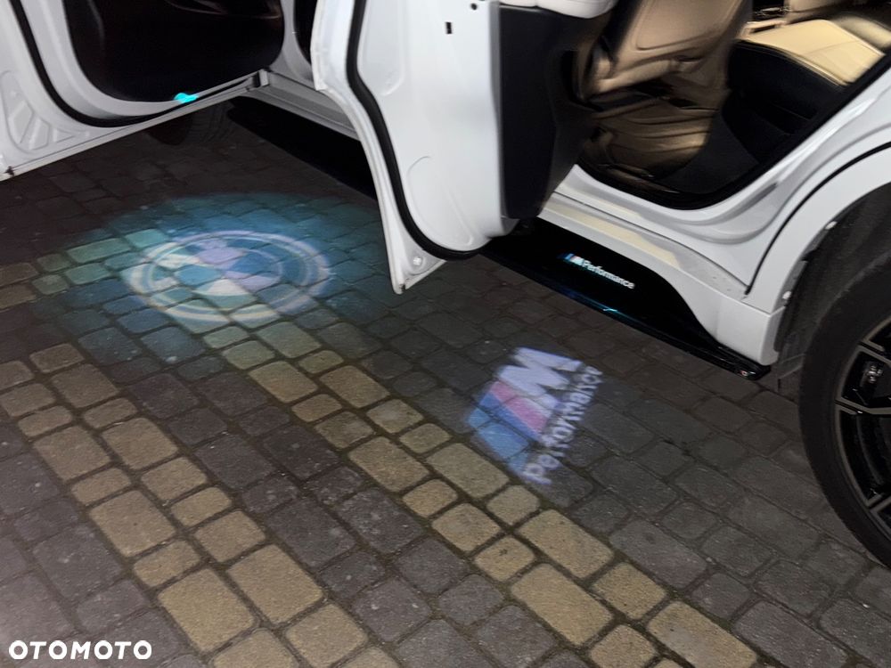 BMW X6 - 25