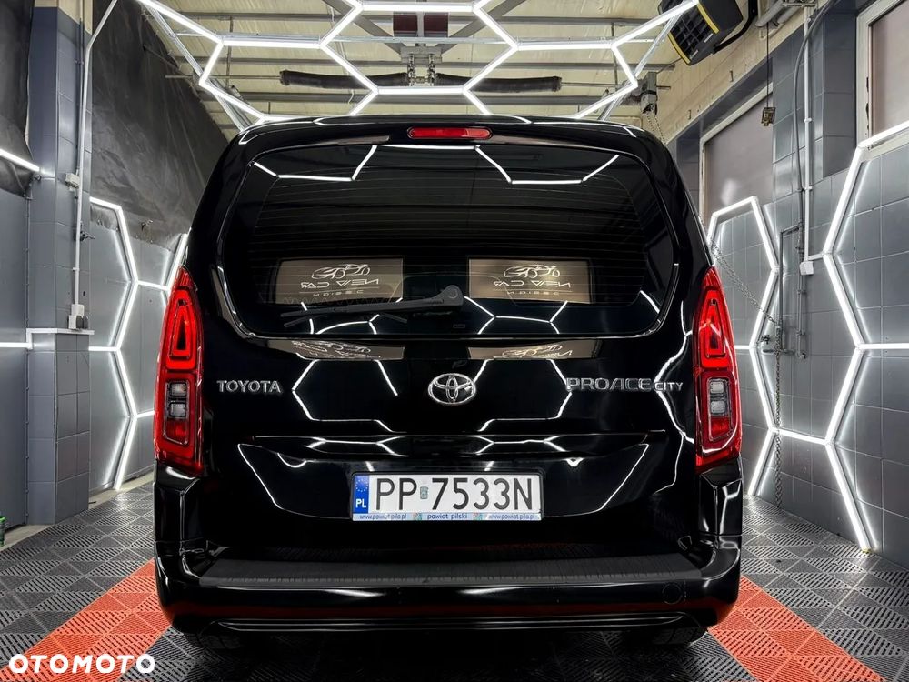 Toyota Proace City Verso 1.5 D-4D Family - 8